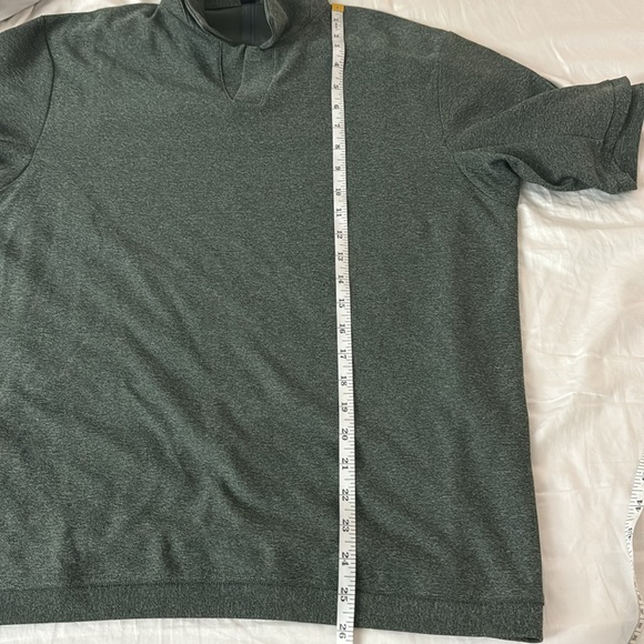 Lululemon Relaxed Fit Polo NEW - Picture 7 of 9